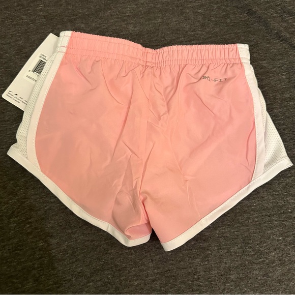 New! Nike Tempo Shorts Girls Size 2T Pink Athletic Dri Fit - Picture 2 of 9